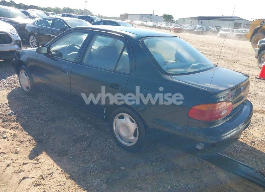 Photo 3 of 1998 Chevrolet Prizm (VIN 1Y1SK5281WZ425892)