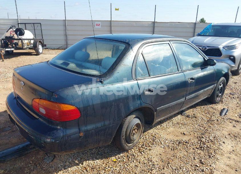 Photo 4 of 1998 Chevrolet Prizm (VIN 1Y1SK5281WZ425892)