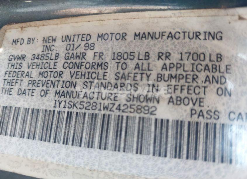 Photo 9 of 1998 Chevrolet Prizm (VIN 1Y1SK5281WZ425892)