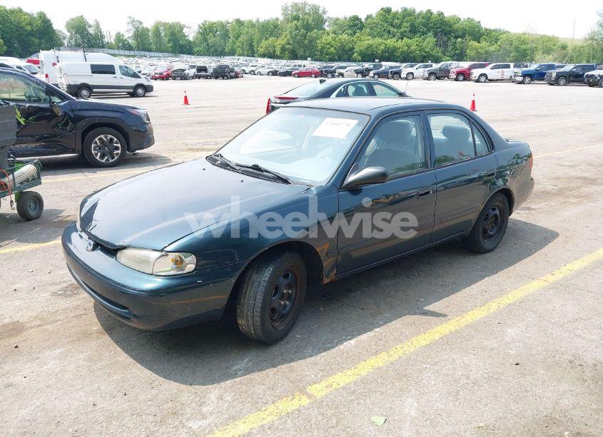 Photo 2 of 1999 Chevrolet Prizm (VIN 1Y1SK5282XZ414045)