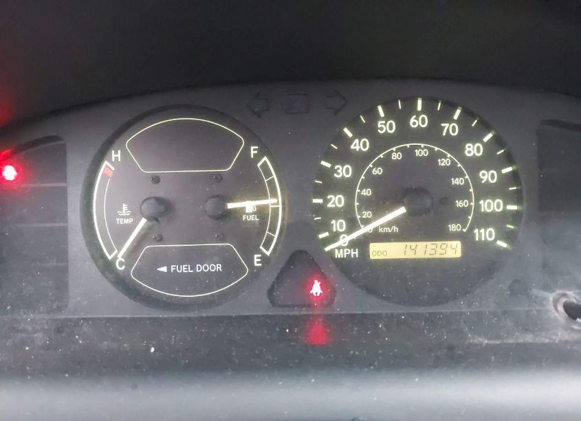 Photo 7 of 2000 Chevrolet Prizm (VIN 1Y1SK5282YZ431428)