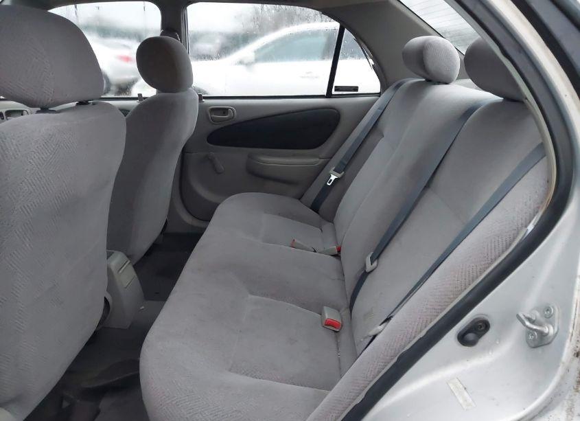 Photo 8 of 2000 Chevrolet Prizm (VIN 1Y1SK5282YZ431428)