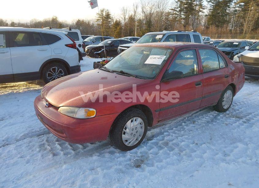 Photo 2 of 2001 Chevrolet Prizm (VIN 1Y1SK52831Z424431)