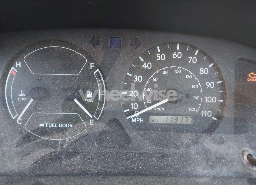 Photo 7 of 2001 Chevrolet Prizm (VIN 1Y1SK52831Z424431)