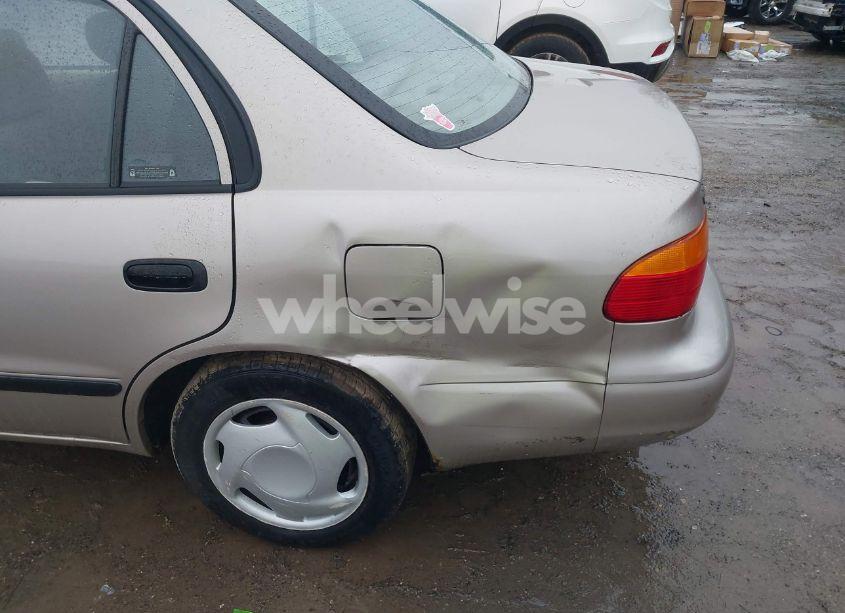 Photo 6 of 2001 Chevrolet Prizm (VIN 1Y1SK52841Z441349)