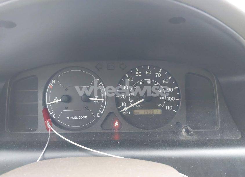 Photo 7 of 2001 Chevrolet Prizm (VIN 1Y1SK52841Z441349)