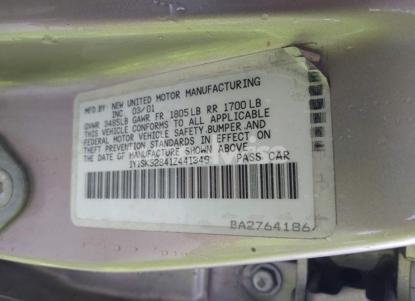 Photo 9 of 2001 Chevrolet Prizm (VIN 1Y1SK52841Z441349)