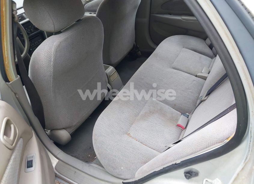 Photo 8 of 2001 Chevrolet Prizm (VIN 1Y1SK52841Z448303)