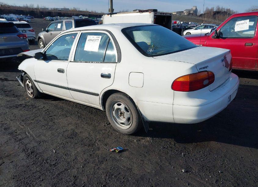 Photo 3 of 1998 Chevrolet Prizm (VIN 1Y1SK5284WZ440936)