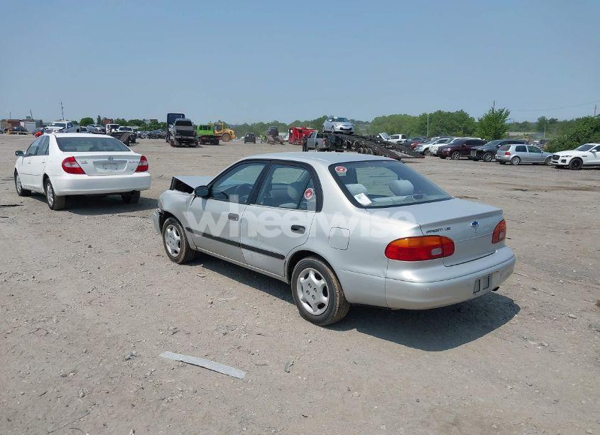 Photo 3 of 2000 Chevrolet Prizm LSI (VIN 1Y1SK5285YZ429138)