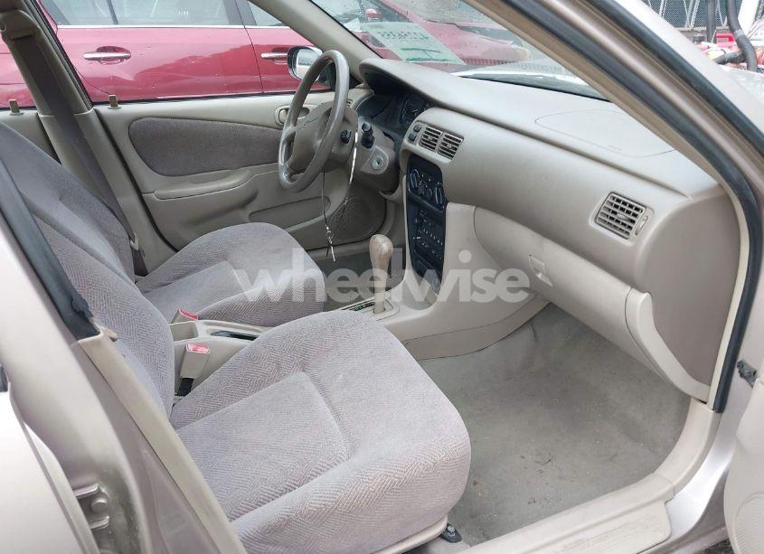 Photo 5 of 2001 Chevrolet Prizm (VIN 1Y1SK52861Z419014)