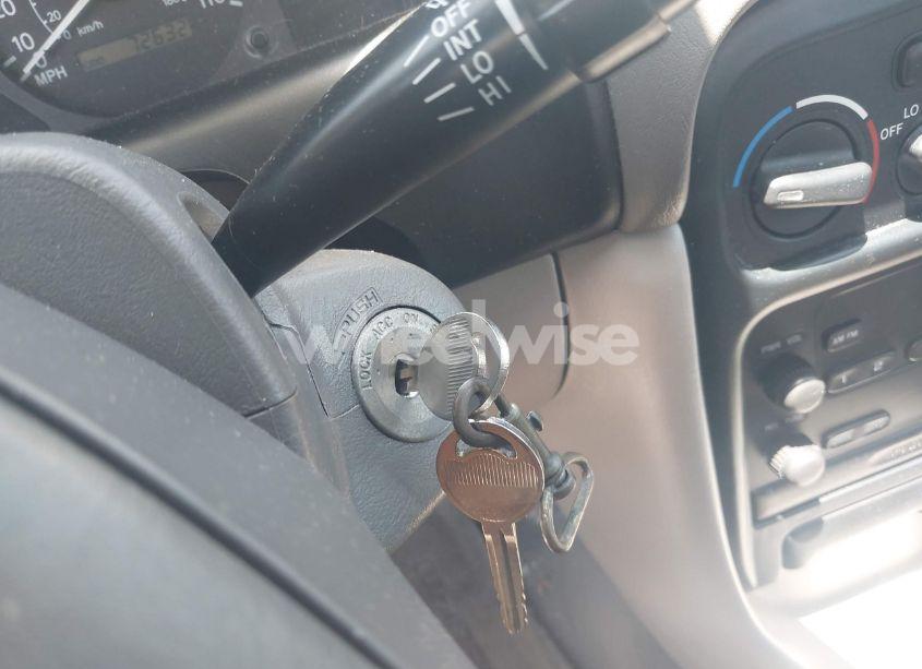 Photo 11 of 2001 Chevrolet Prizm (VIN 1Y1SK52861Z421412)