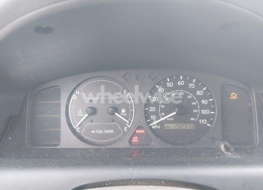 Photo 7 of 1998 Chevrolet Prizm (VIN 1Y1SK5286WZ407713)