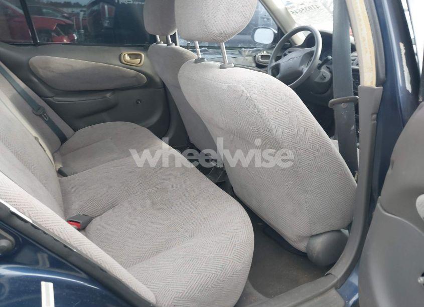 Photo 8 of 1998 Chevrolet Prizm (VIN 1Y1SK5286WZ407713)