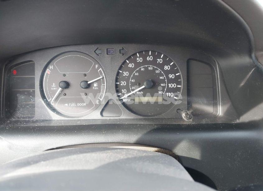 Photo 7 of 1999 Chevrolet Prizm (VIN 1Y1SK5286XZ416638)