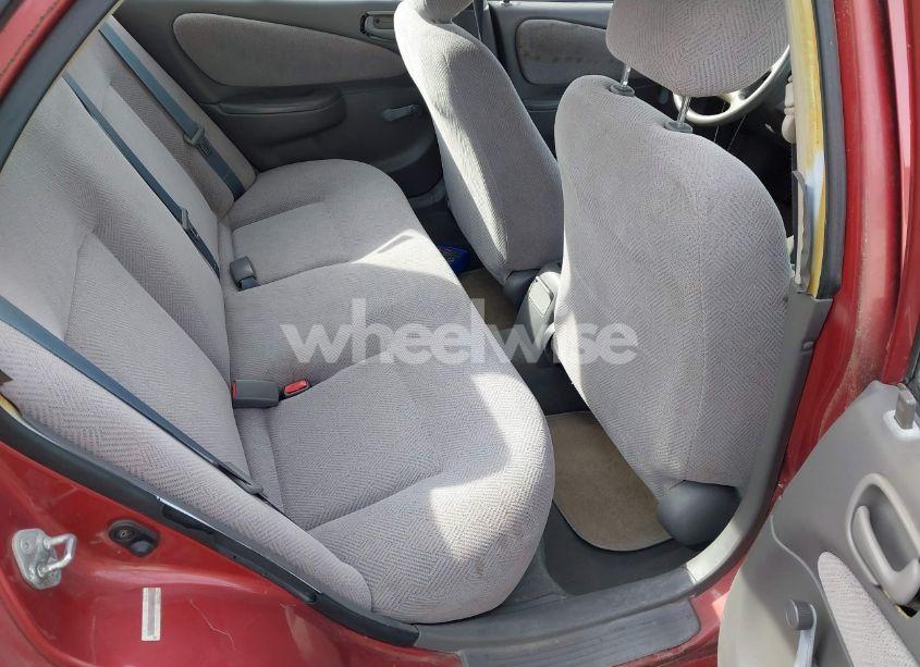 Photo 8 of 1999 Chevrolet Prizm (VIN 1Y1SK5286XZ416638)