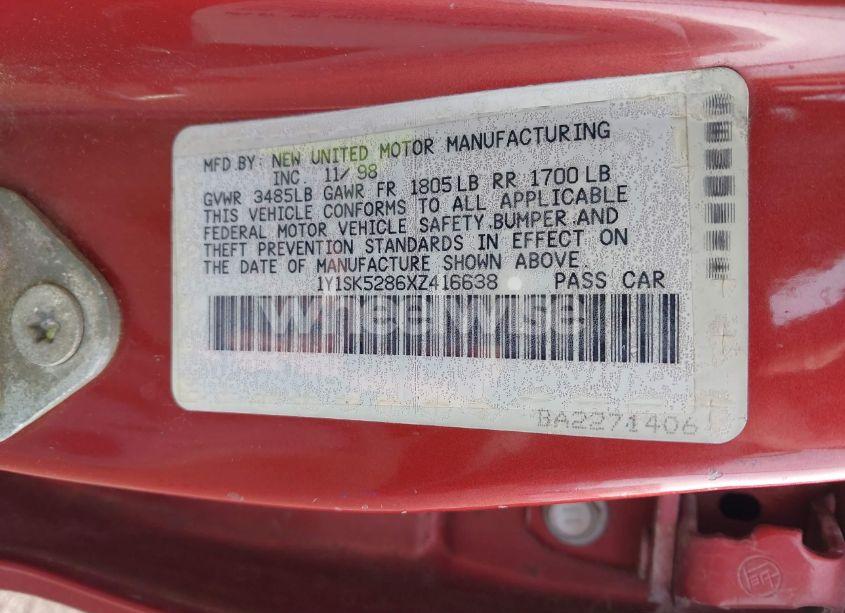 Photo 9 of 1999 Chevrolet Prizm (VIN 1Y1SK5286XZ416638)