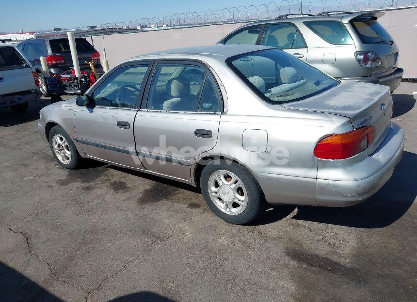 Photo 3 of 1998 Chevrolet Prizm LSI (VIN 1Y1SK5288WZ410595)