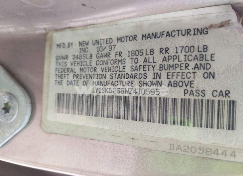 Photo 9 of 1998 Chevrolet Prizm LSI (VIN 1Y1SK5288WZ410595)