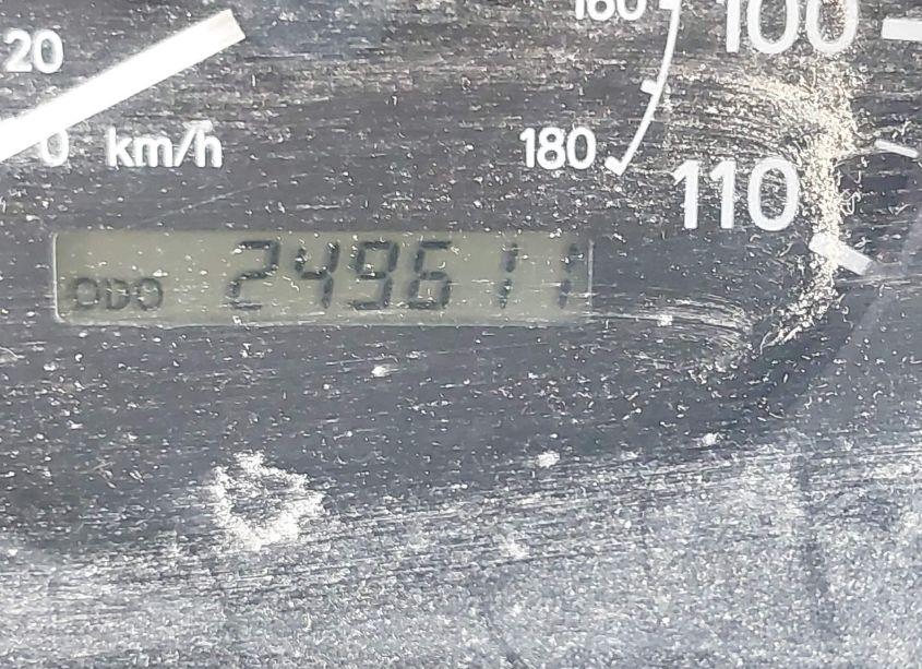 Photo 7 of 2002 Chevrolet Prizm (VIN 1Y1SK52892Z412107)