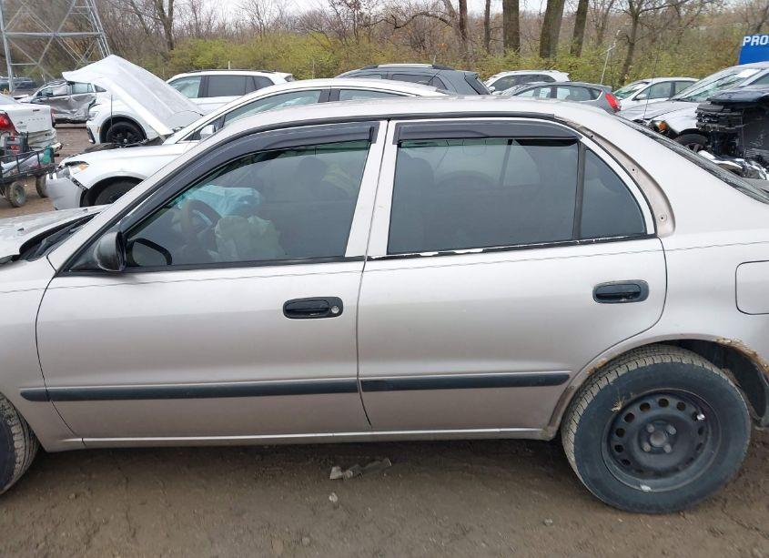 Photo 15 of 1998 Chevrolet Prizm (VIN 1Y1SK5289WZ410217)