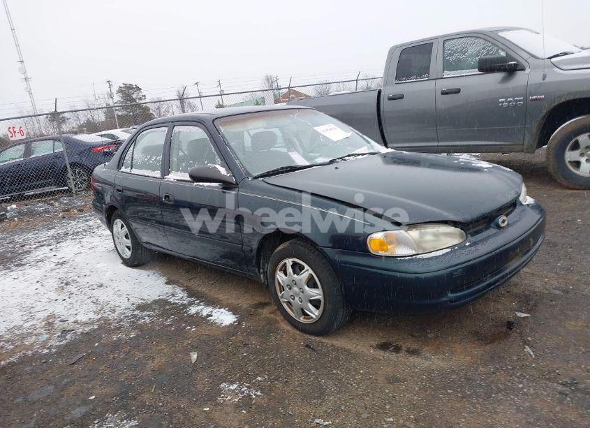 1999 Chevrolet Prizm (VIN 1Y1SK528XXZ444006) main photo