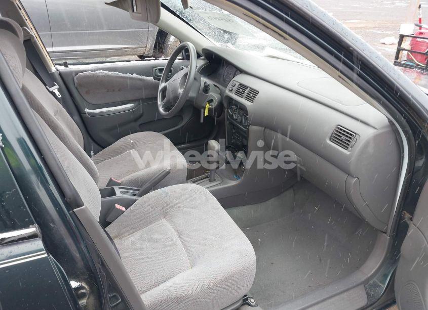 Photo 5 of 1999 Chevrolet Prizm (VIN 1Y1SK528XXZ444006)