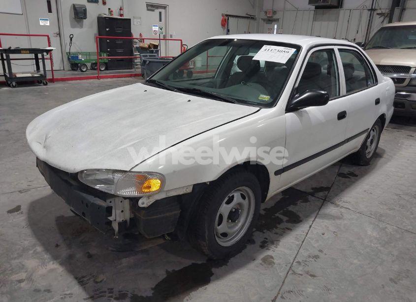 Photo 2 of 2000 Chevrolet Prizm (VIN 1Y1SK528XYZ430060)