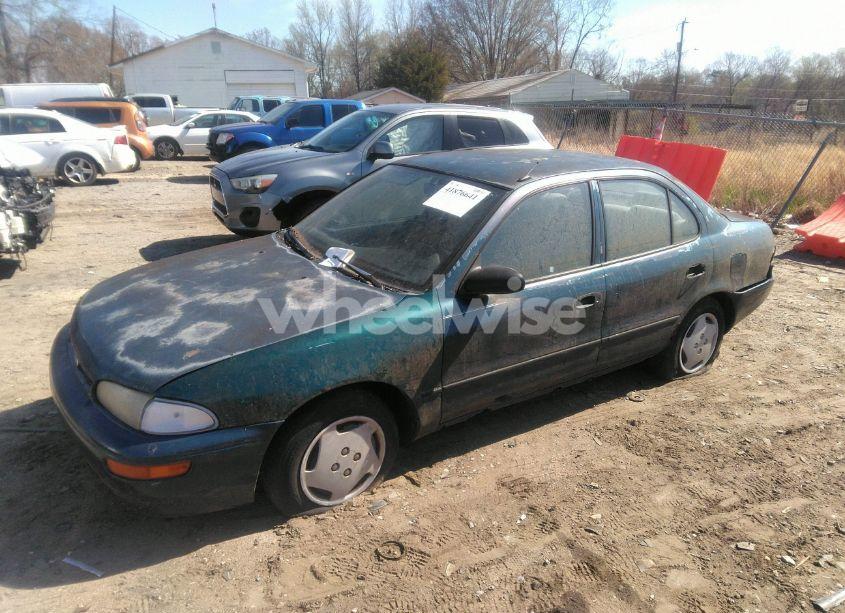 Photo 2 of 1994 Geo Prizm LSI (VIN 1Y1SK5366RZ091652)