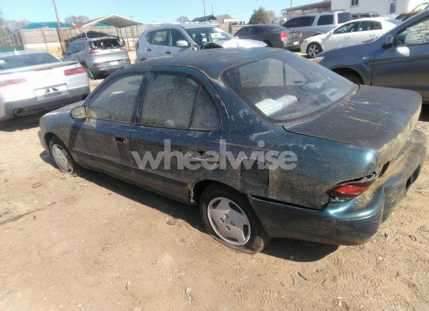Photo 3 of 1994 Geo Prizm LSI (VIN 1Y1SK5366RZ091652)