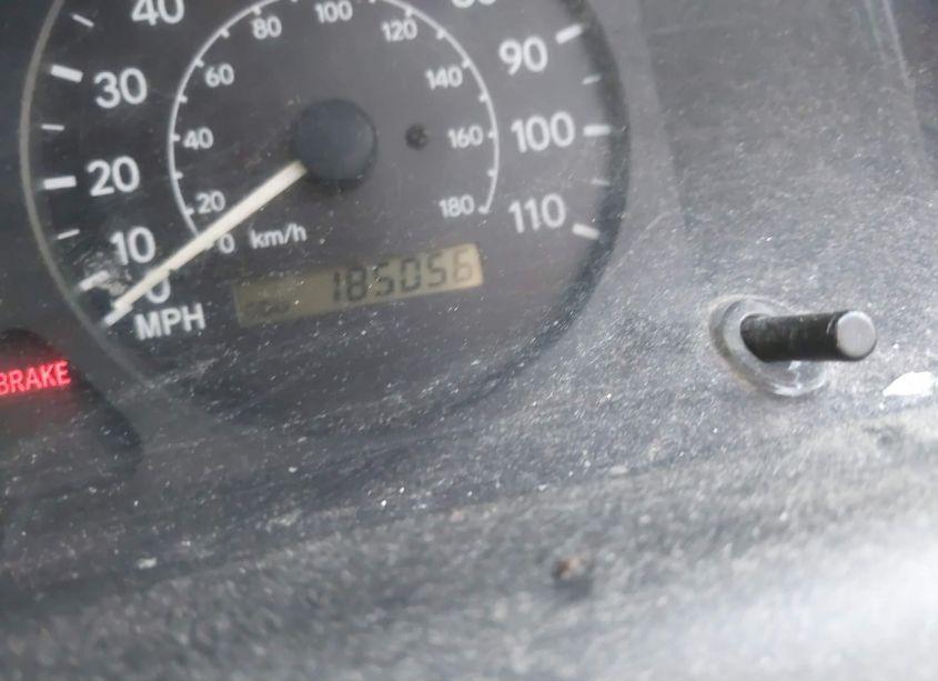 Photo 7 of 2000 Chevrolet Prizm (VIN 1Y1SK5482YZ404419)