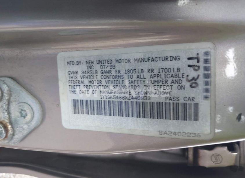 Photo 9 of 1999 Chevrolet Prizm LSI (VIN 1Y1SK5488XZ446933)