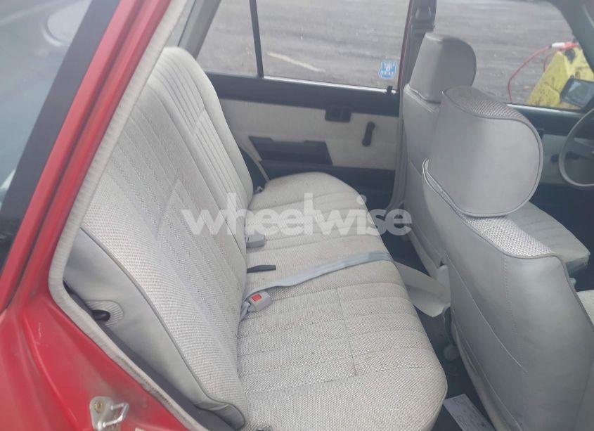 Photo 8 of 1987 Chevrolet Nova (VIN 1Y1SK6144HZ056839)