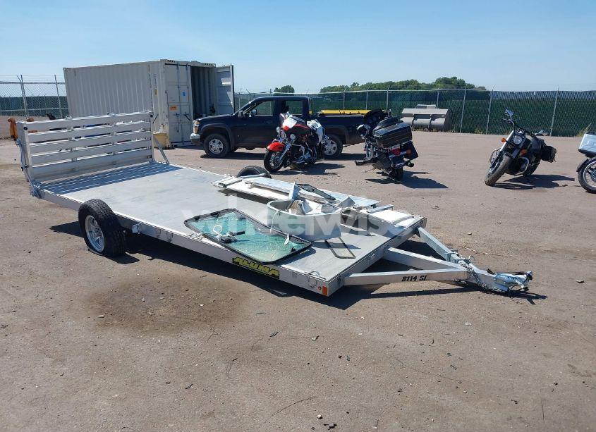 2000 Aluminum Body CORP OTHER (VIN 1YGUS1411PB256281) main photo