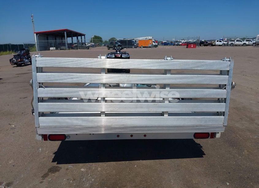 Photo 7 of 2000 Aluminum Body CORP OTHER (VIN 1YGUS1411PB256281)