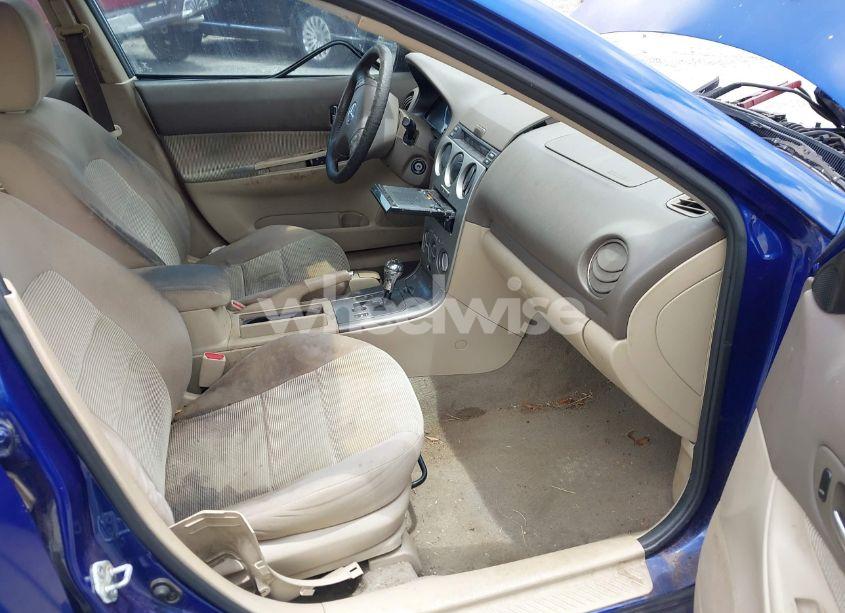 Photo 5 of 2004 Mazda Mazda6 I (VIN 1YVFP80C745N31925)