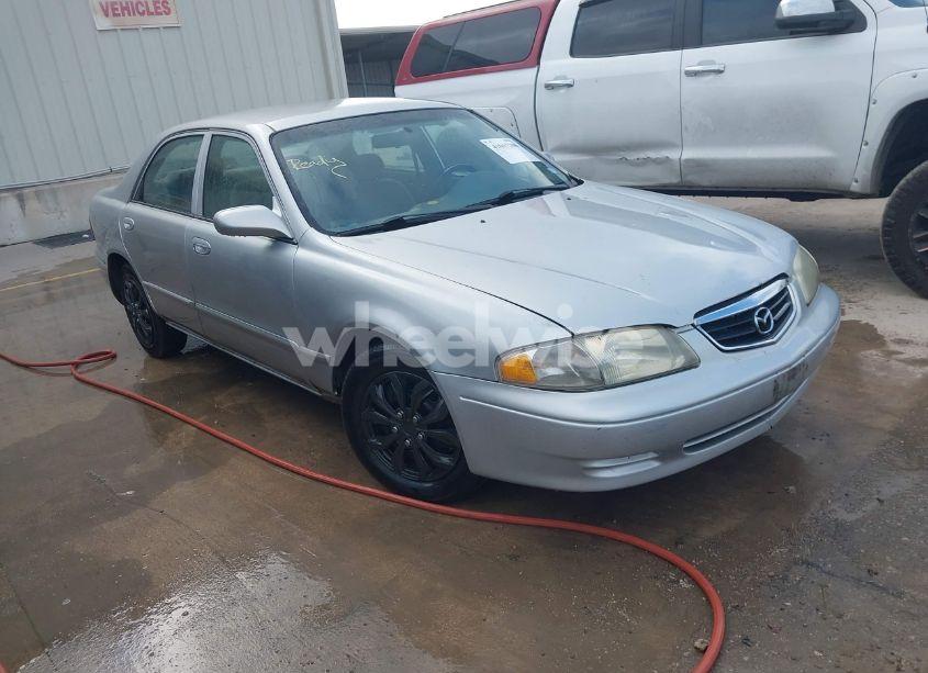 2000 Mazda 626 ES/LX (VIN 1YVGF22C2Y5101968) main photo