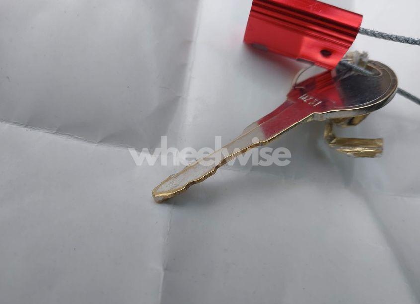 Photo 11 of 1999 Mazda 626 ES/LX (VIN 1YVGF22C8X5900510)