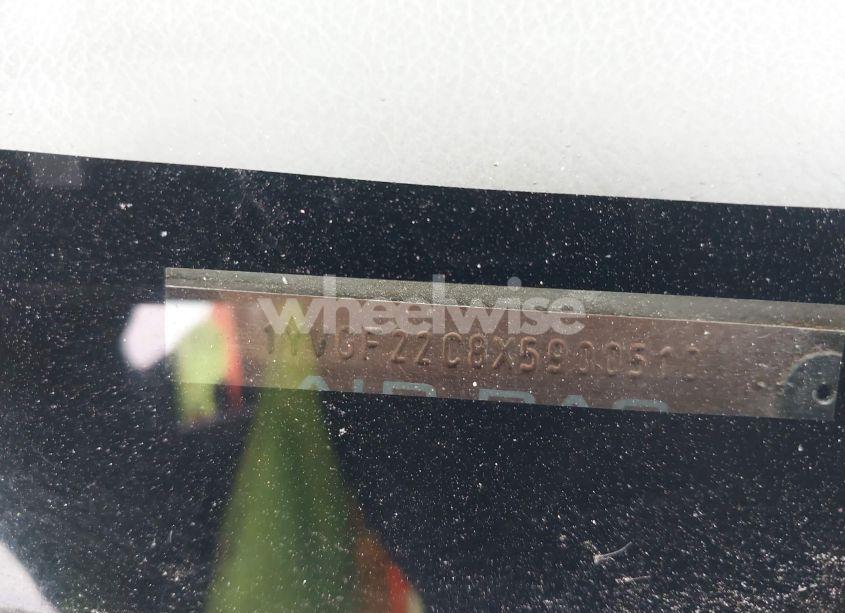 Photo 9 of 1999 Mazda 626 ES/LX (VIN 1YVGF22C8X5900510)