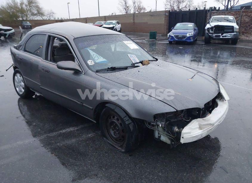 2000 Mazda 626 ES/LX (VIN 1YVGF22CXY5151355) main photo