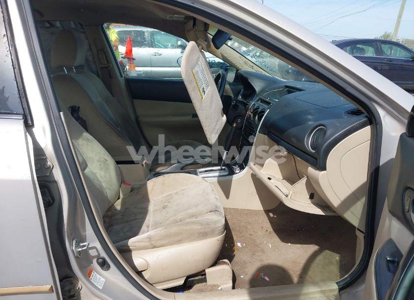 Photo 5 of 2007 Mazda Mazda6 I SPORT VE (VIN 1YVHP80C075M48625)