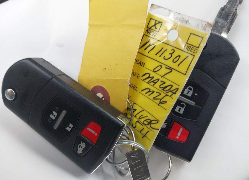 Photo 11 of 2007 Mazda Mazda6 I SPORT VE (VIN 1YVHP80C275M03511)