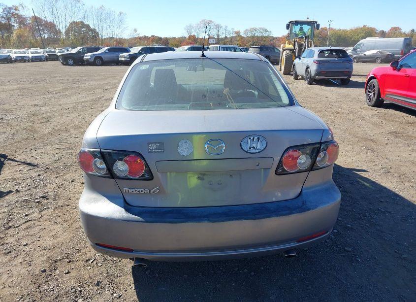 Photo 16 of 2007 Mazda Mazda6 I SPORT VE (VIN 1YVHP80C475M63841)