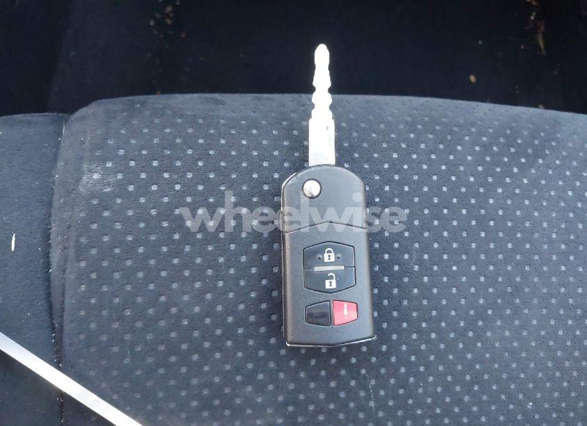 Photo 11 of 2006 Mazda Mazda6 I SPORT (VIN 1YVHP80C965M16576)