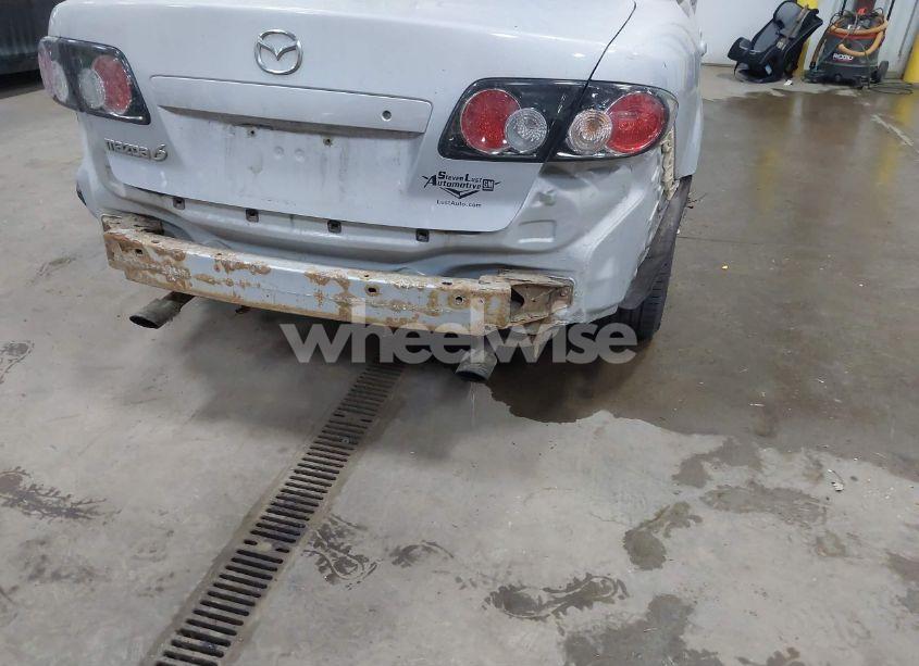 Photo 6 of 2007 Mazda Mazda6 I SPORT VE (VIN 1YVHP80CX75M56764)