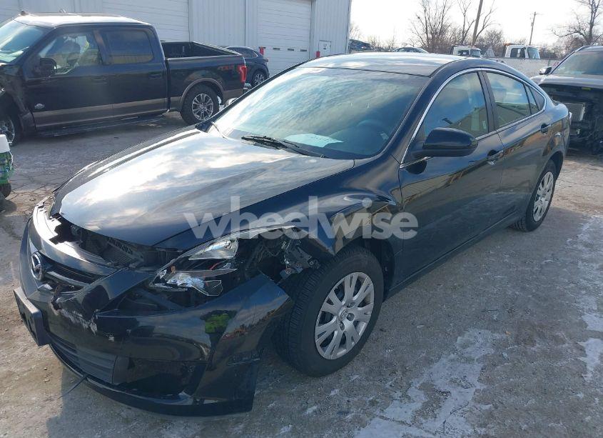Photo 2 of 2009 Mazda Mazda6 I SPORT (VIN 1YVHP81A495M24490)