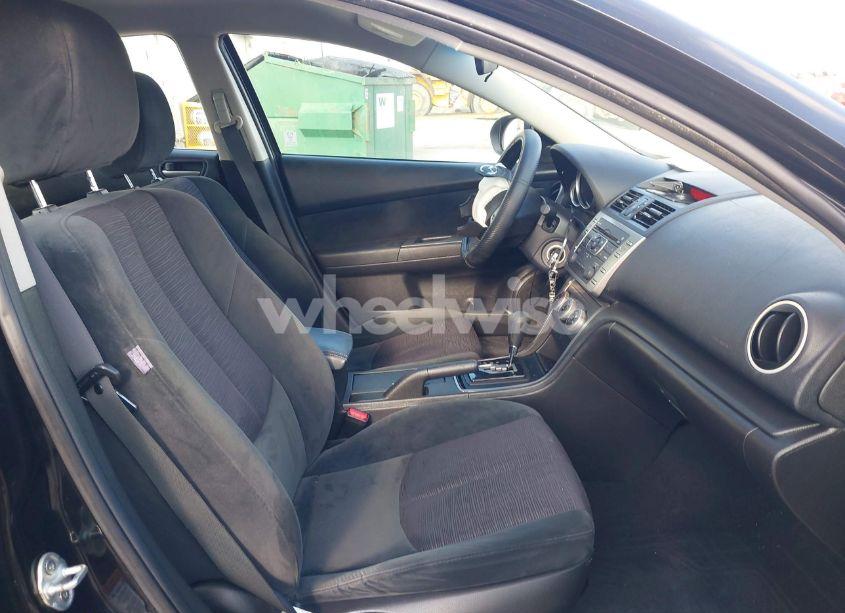 Photo 5 of 2009 Mazda Mazda6 I SPORT (VIN 1YVHP81A495M24490)