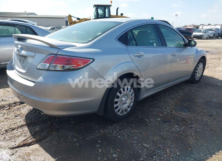 Photo 4 of 2009 Mazda Mazda6 I SPORT (VIN 1YVHP81A495M24828)