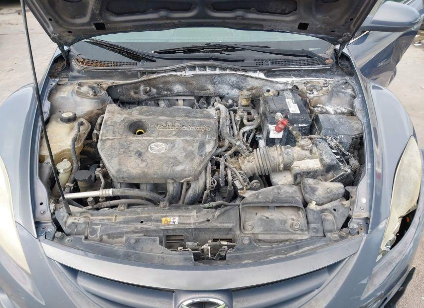 Photo 10 of 2009 Mazda Mazda6 I SPORT (VIN 1YVHP81A695M32509)