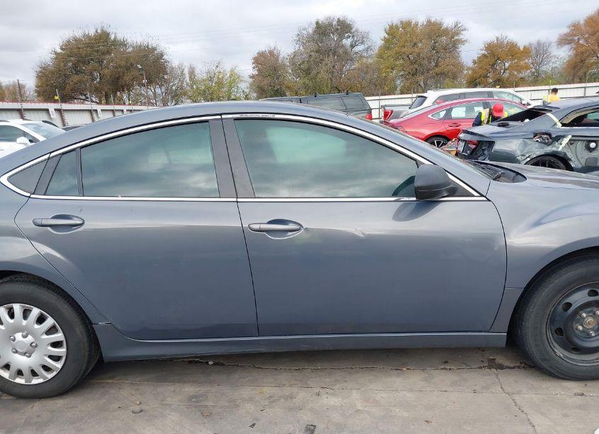 Photo 13 of 2009 Mazda Mazda6 I SPORT (VIN 1YVHP81A695M32509)